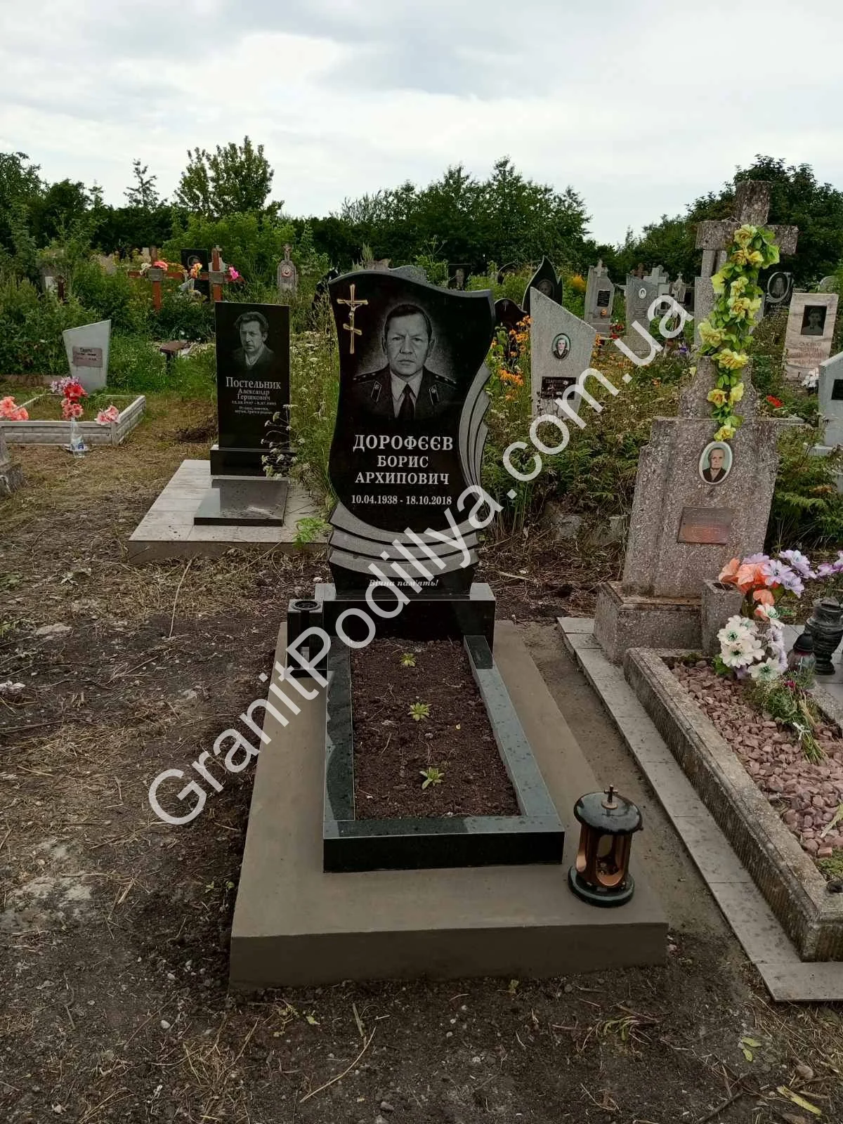 Подвійний пам'ятник з граніту - Кам'янець-Подільський | GranitPodillya